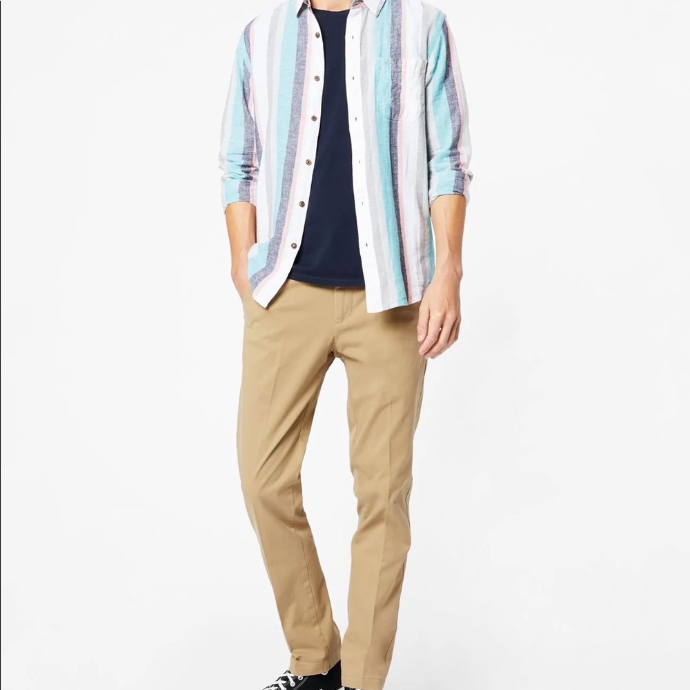 Men’s Khaki Dockers size 28 x 30.